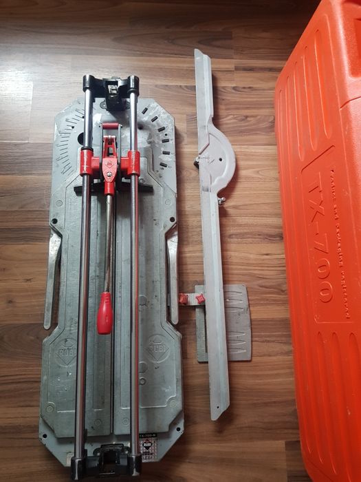 Mașină de tăiat plăci ceramice Rubi TX-700-N