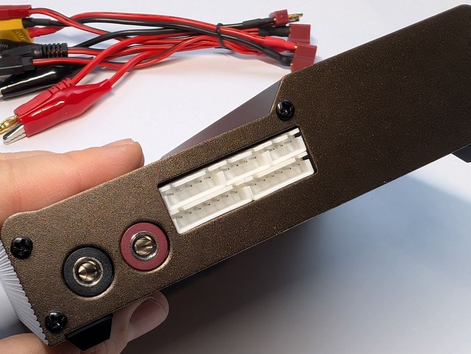 Încărcător Lipo Seventchip B6AC V3 nou nefolosit