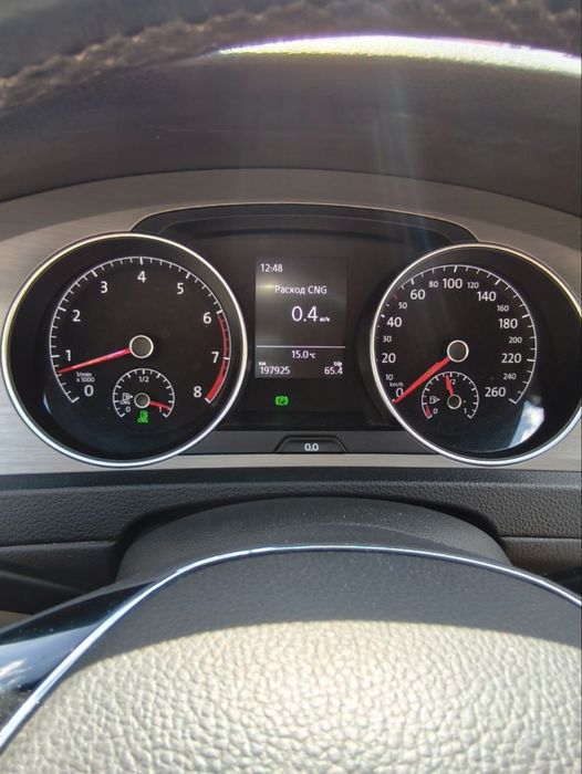 Volkswagen Golf 7 1.4 TGI 2014 г. Фабричен Метан