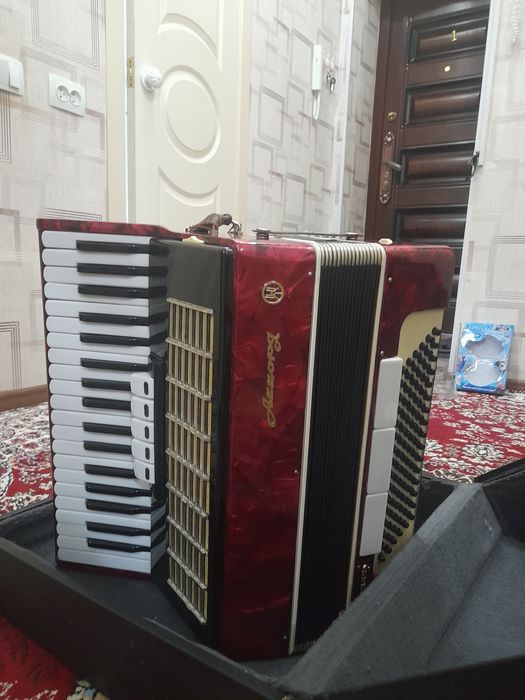 Akardion sotiladi holati zo'r aybi yo'q kelib tekshirib olasiz