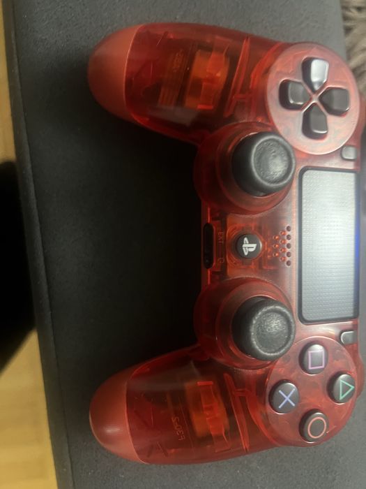 Ps4 slim на 1Тб пустая