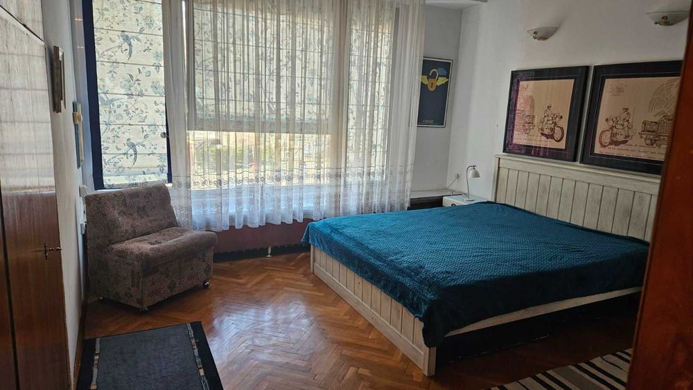 Обзаведен двустаен в Лозенец, ул. Плачковица