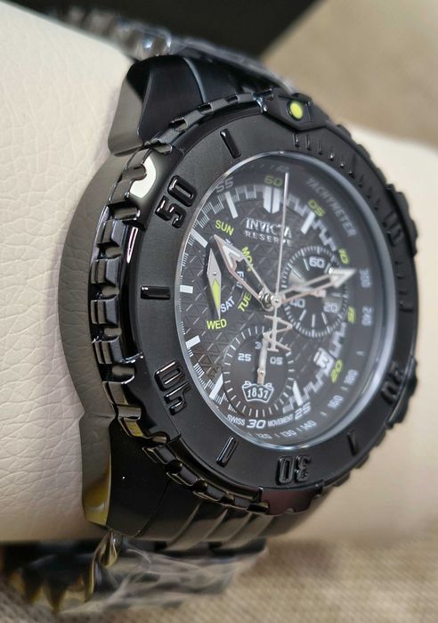 Ceas Invicta Reserve Black Dial Chronograph IN-50995-Barbati