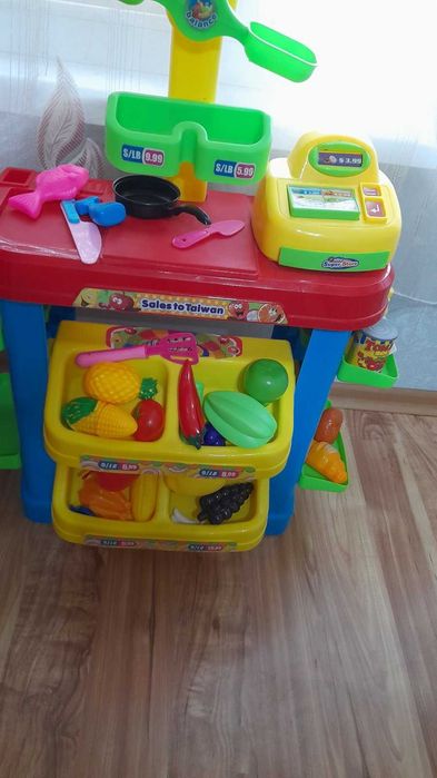 Децки магазин и Химическо чистене