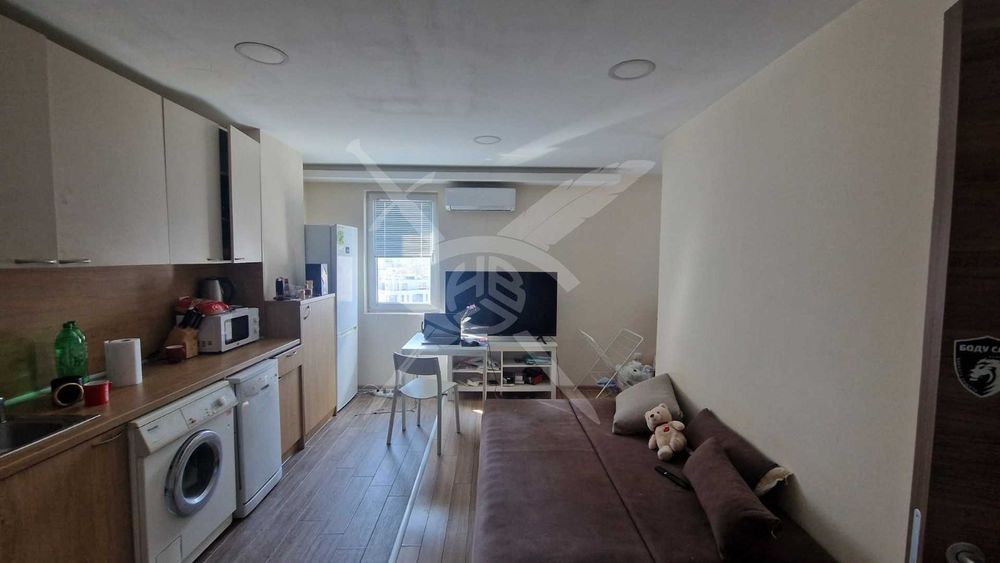 Продава се Двустаен апартамент в София, Студентски град - 45 кв.м за 1587 €/кв.м - Снимка #2