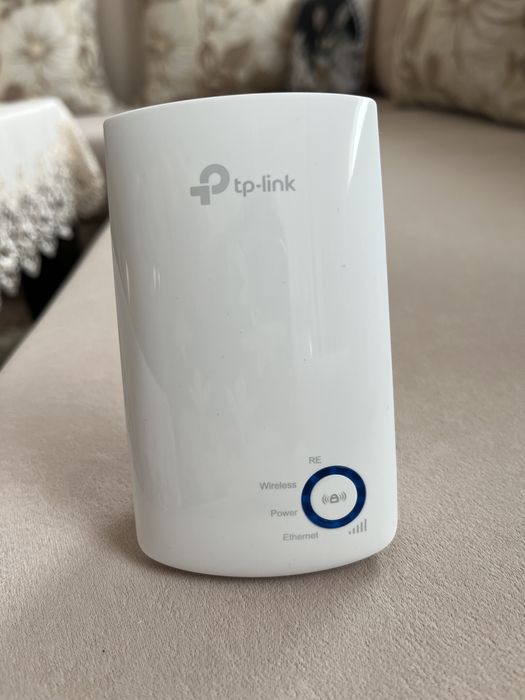 Безжичен екстендер - рутер TP-Link TL-WA850RE