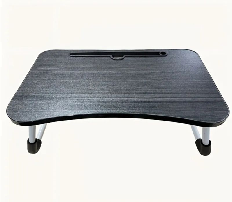 Новый столик, комфортная подставка для ноутбука или еды в кровать.