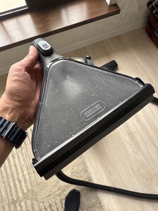 Пылесос Karcher моющий SE 5