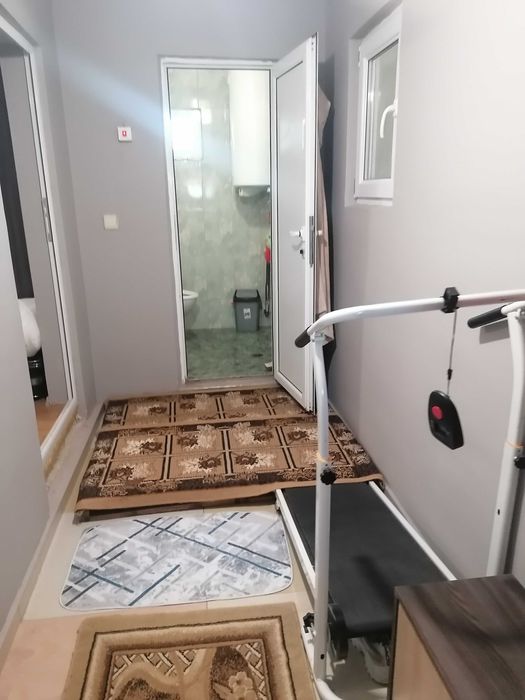 Самостоятелна къща със собствен двор Владиславово- Ментешето-Касабова