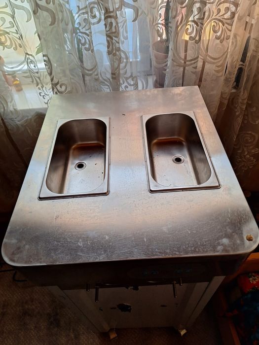 Марожный аппарат Фризер