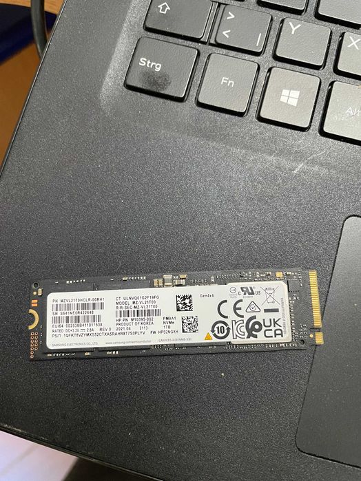 SSD 1 TB Samsung PM9A1, Gen 4x4, garantie 6 luni