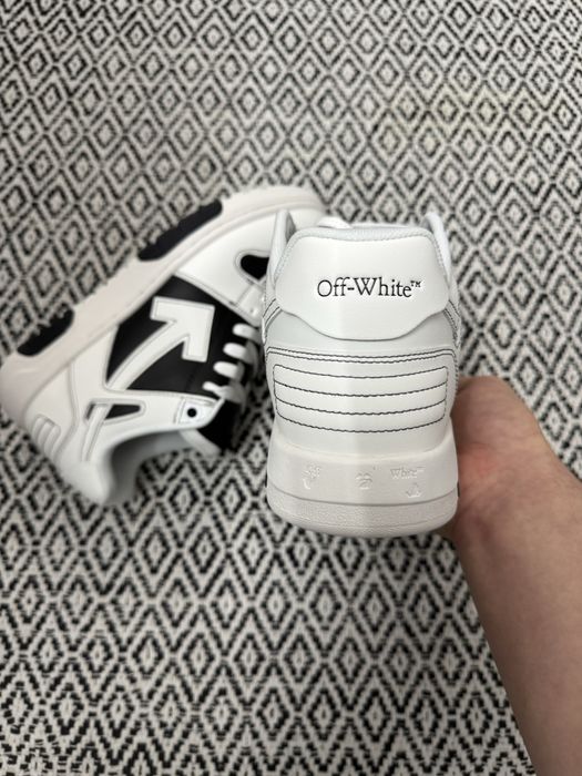 Off-White Out of Office