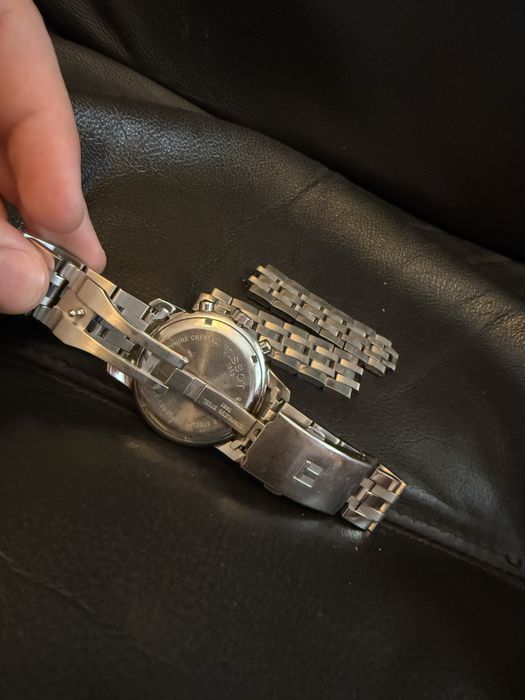 Продам оригинальные Tissot prc200 chronograph