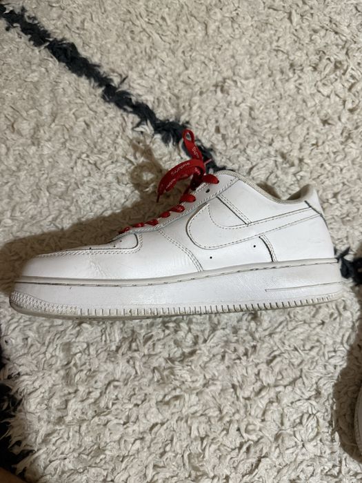 Nike air force supreme