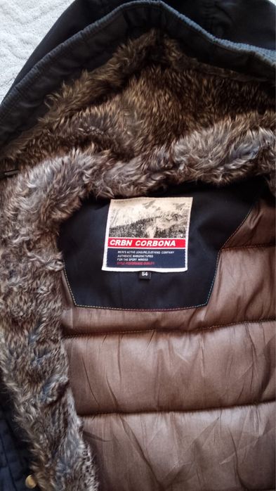 Продам б/у куртки