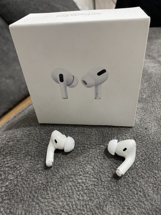 AirPods Pro оригинал (без кейса)