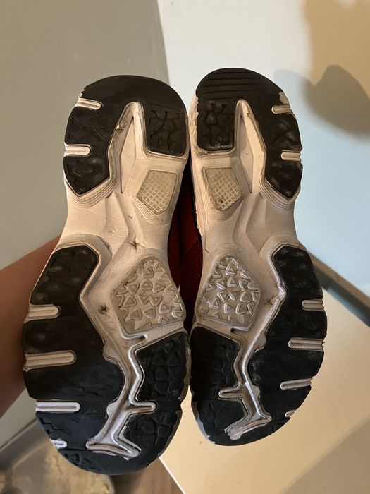 Нови обувки Runners