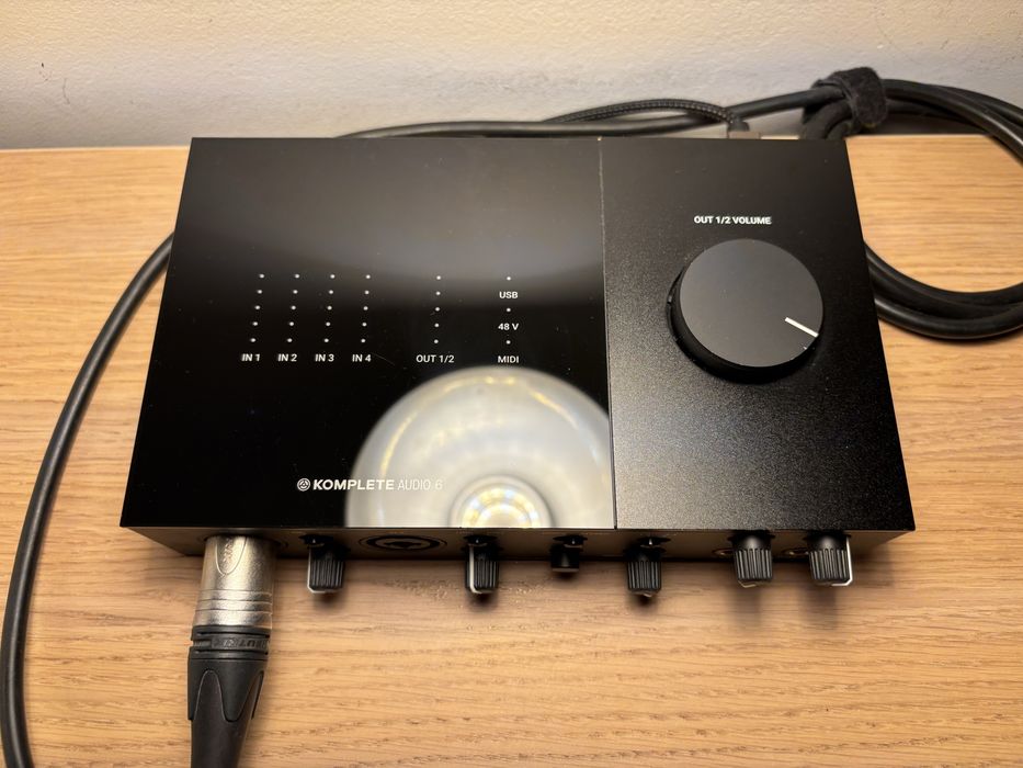 Native Instruments Komplete Audio 6 MKII