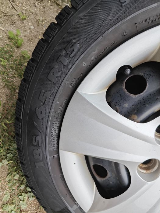 Железни джанти 15 с тазове и зимни гуми 185/65/15