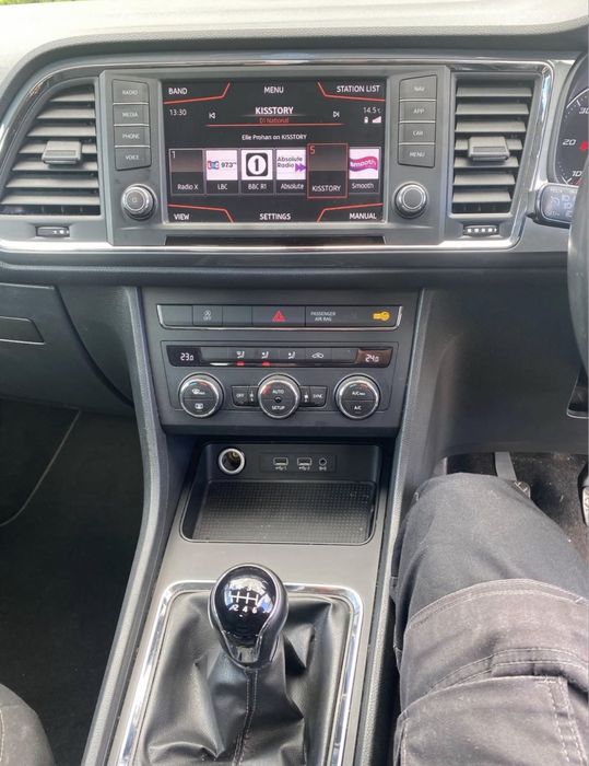 Dezmembrez seat ateca alb 1.6 diesel