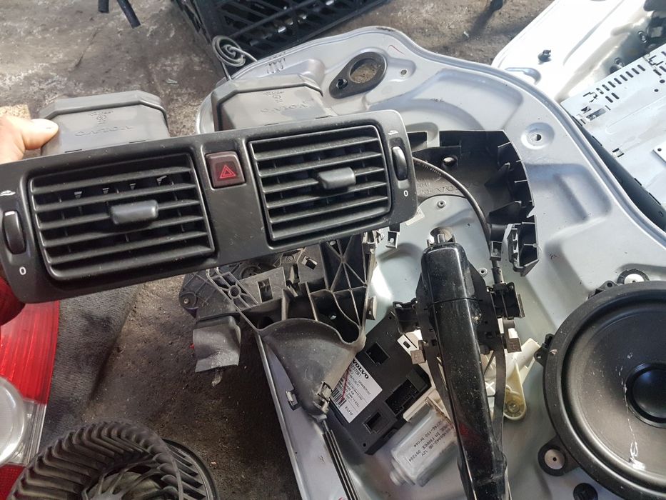 Задна лява врата заден капак за волво V50