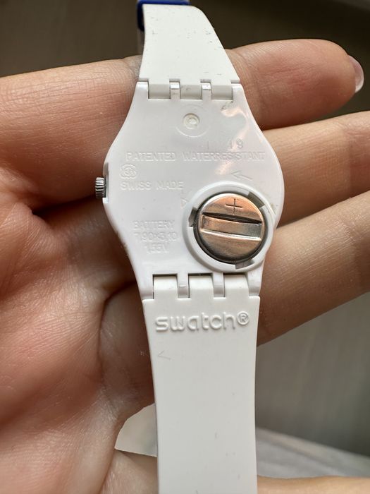 Часовник Swatch