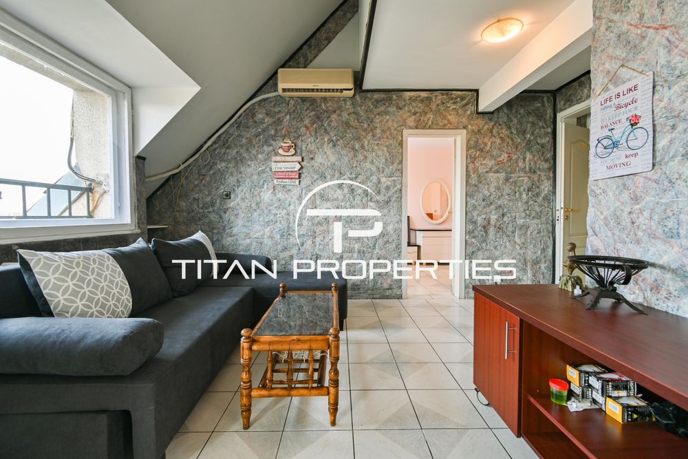 Дава се под наем Мезонет в София, Център - 110 кв.м за 780 € - Снимка #1