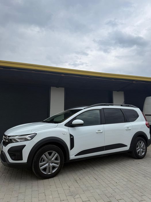Dacia Jogger Hybrid 7 locuri