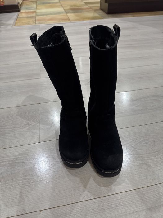 Продам детские сапоги