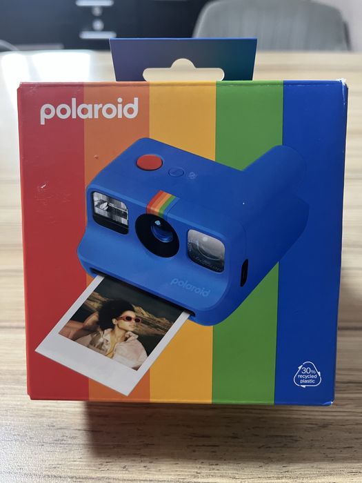 *НОВ* Неразопакован Polaroid Go Gen 2