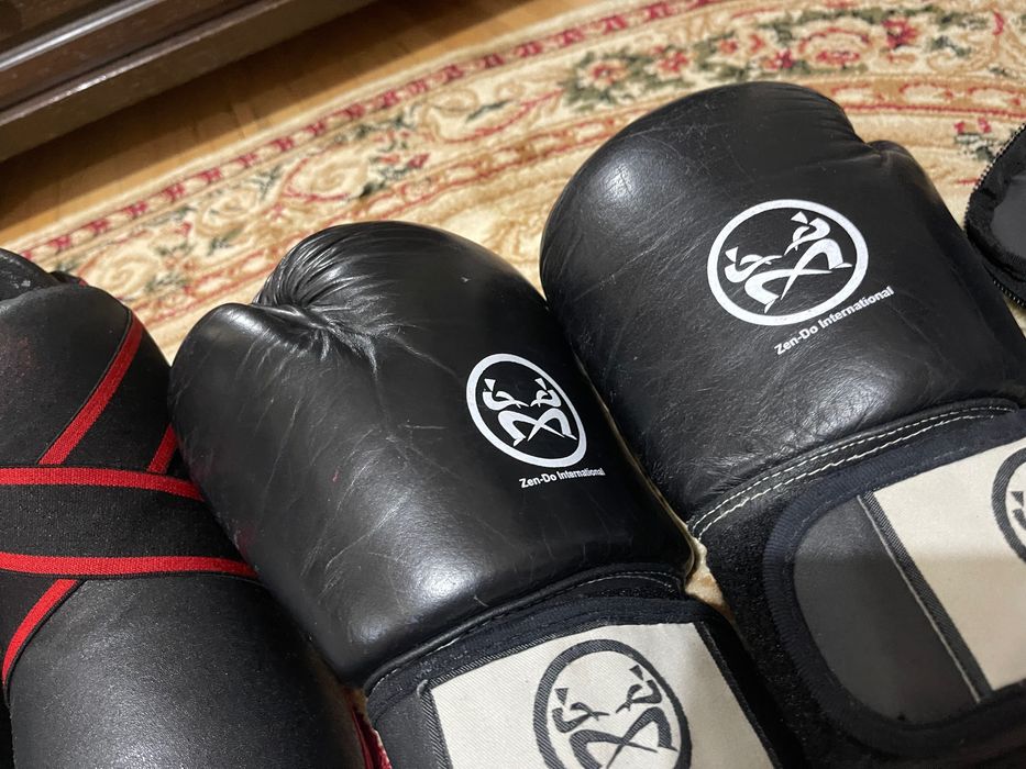 Echipament de kickboxing