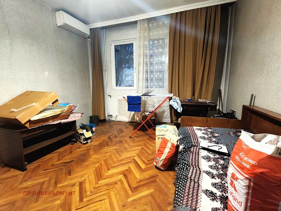 Продава се Двустаен апартамент в София, Надежда 4 - 57 кв.м за 1341 €/кв.м - Снимка #10