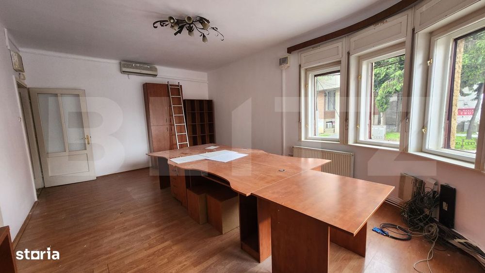 Spatiu Birou de Inchiriat, 460 mp Utili, zona Centrala