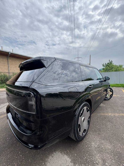 ZEEKR 9X ULTRA 70 kw Black Edition с Гарантией