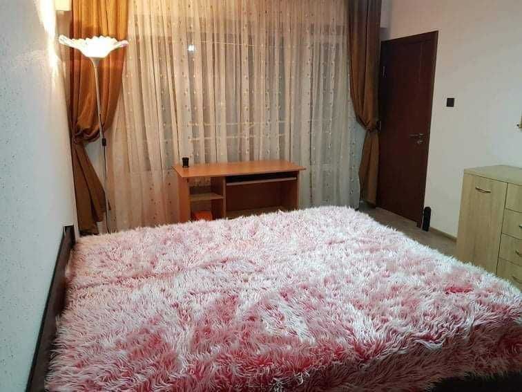 Тристаен апартамент в кв. Левски