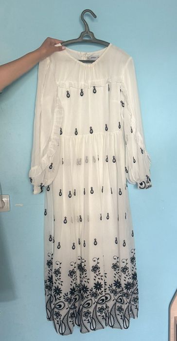 Платье в отличном состоянии