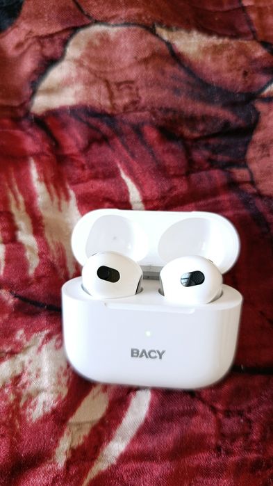 Наушники баси эйр 2