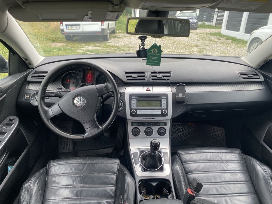 Volkswagen Passat B6 Variant 2.0 TDI 140 CP | 2006 | Proprietar