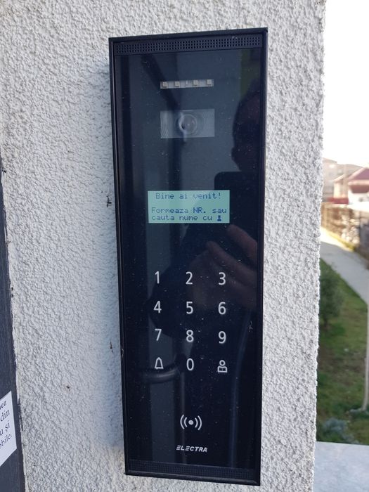 Închiriez apt. 2 camere-Zona Lipovei TM.