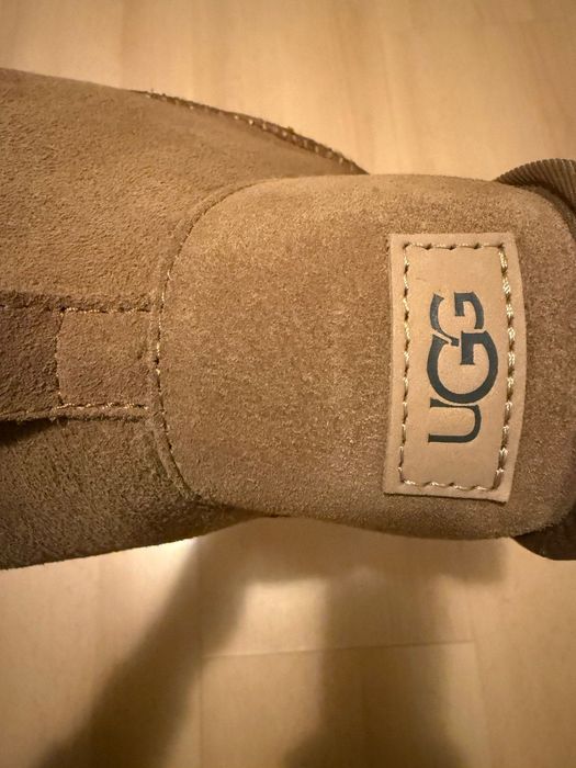 Дамски боти UGG размер 39