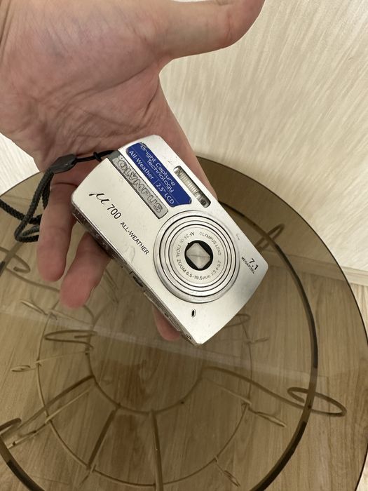 Fotoapparat Olympus sotiladi