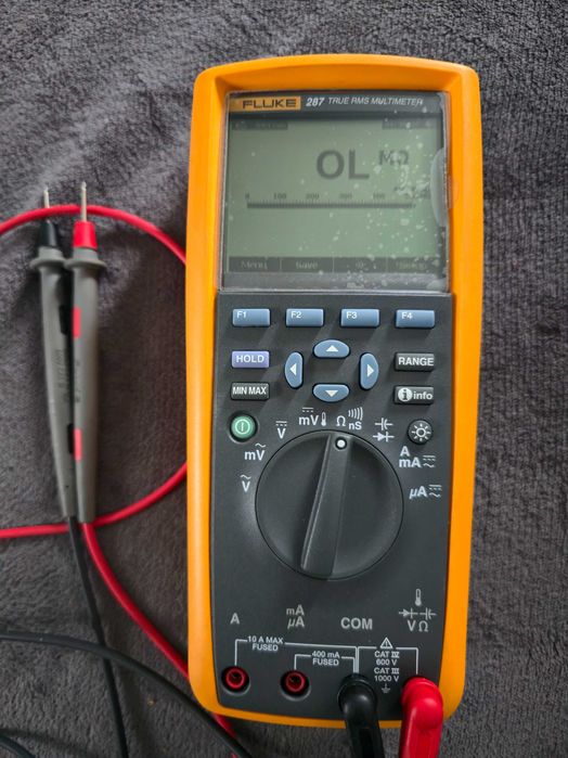 Multimetru cu display grafic și data logger Fluke 287/EUR, CAT III 1000 V, CAT IV 600 V, 50000 counts, calibrat ISO