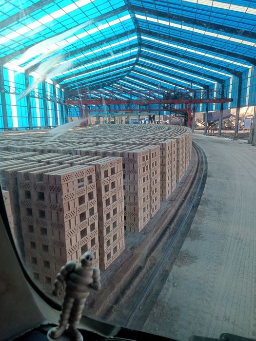 Кирпич полтора  с доставкой 65тг сарыагаш
