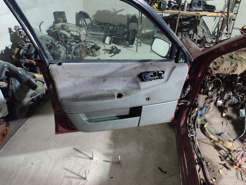 Запчасти на пассат Б3 седан и универсал