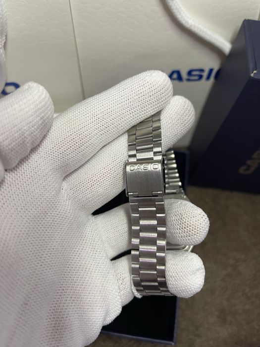 Casio A168 Japan 1572