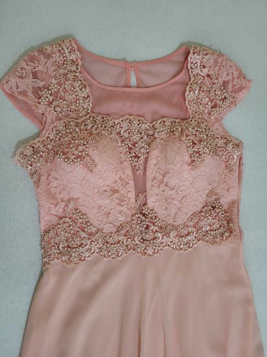 Vand rochie elegantă