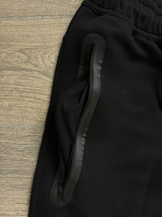 Nike Nocta tech fleece ( Black & Grey )