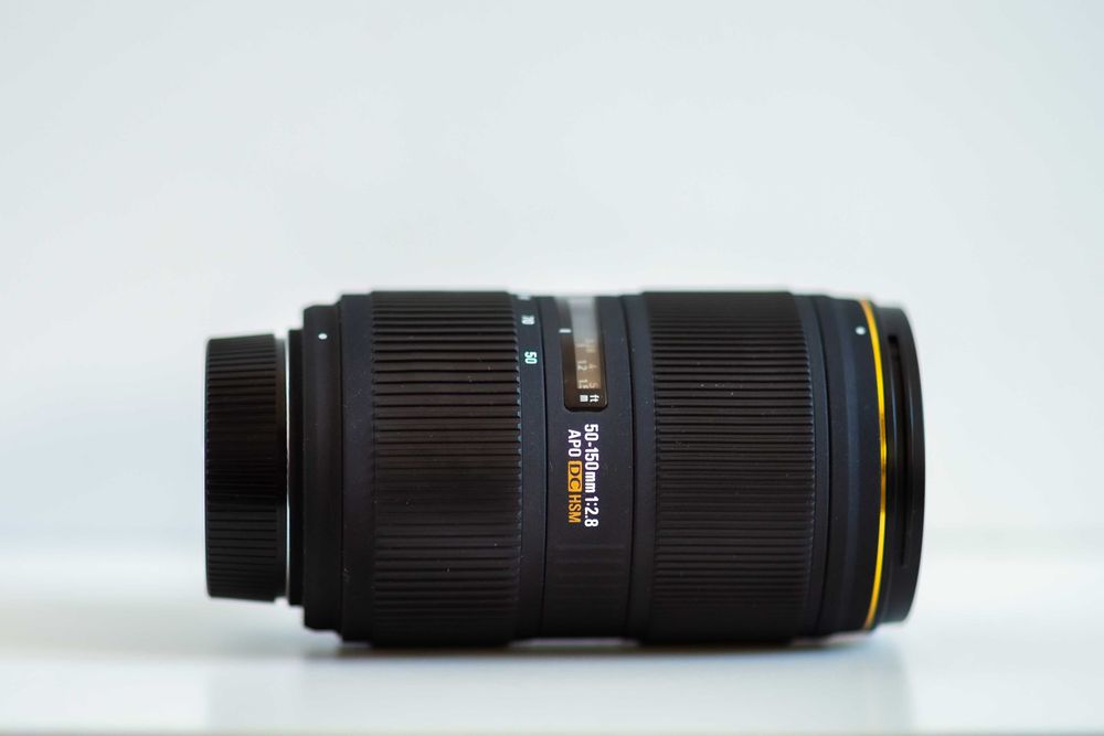 Obiectiv SIGMA 50-150mm f2.8 EX DC Apo HSM Nikon
