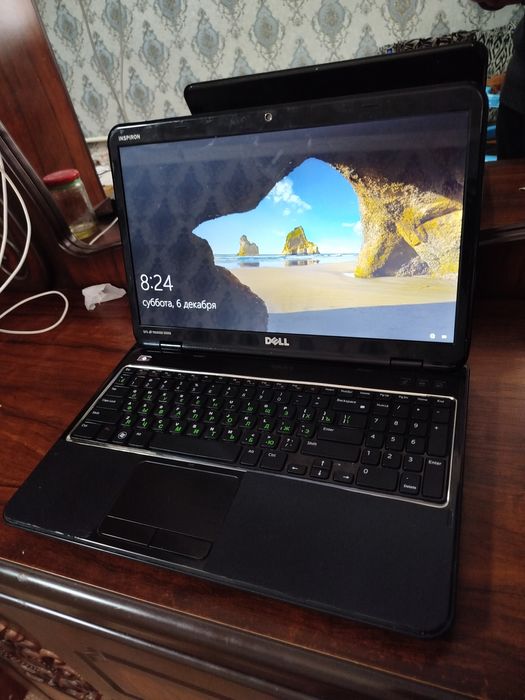 Dell noutbuk sotiladi