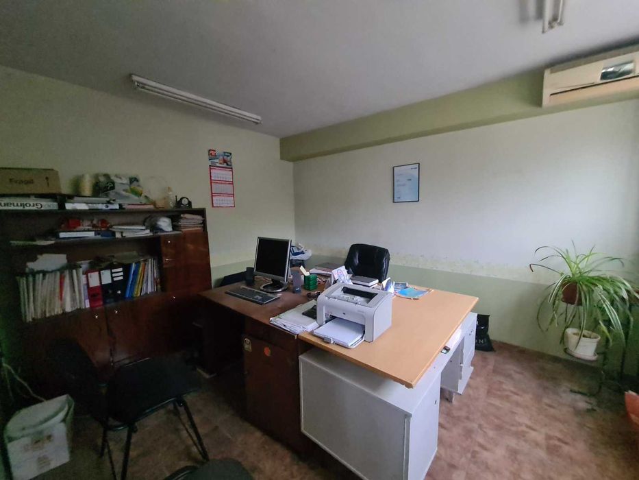 Продава се Промишлена сграда в Хасково, Промишлена зона - Юг - 600 кв.м за 213 €/кв.м - Снимка #8